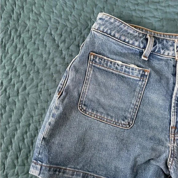 Madewell Denim Emmett Short: Patch Pocket / Sz 29 - Picture 3 of 5